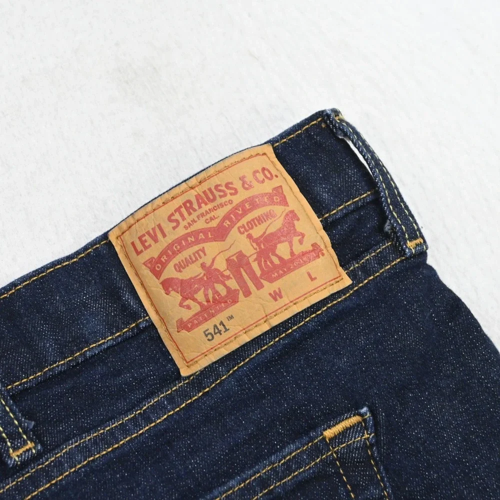 Levi's 541 Athletic‎ Taper Men 54 x 27
